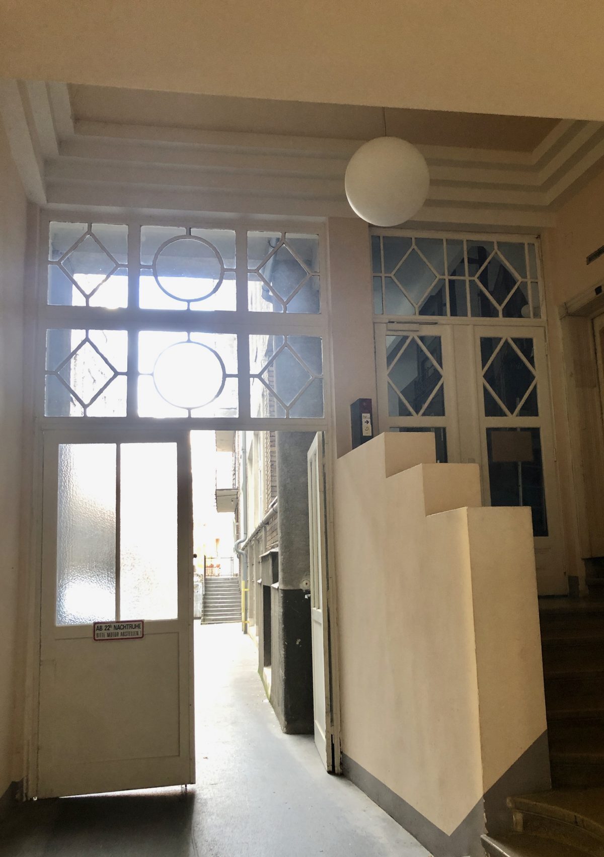 Schottenfeldgasse 78, Eingang Stiegenhaus und Hof Eingang Stiegenhaus und Hof